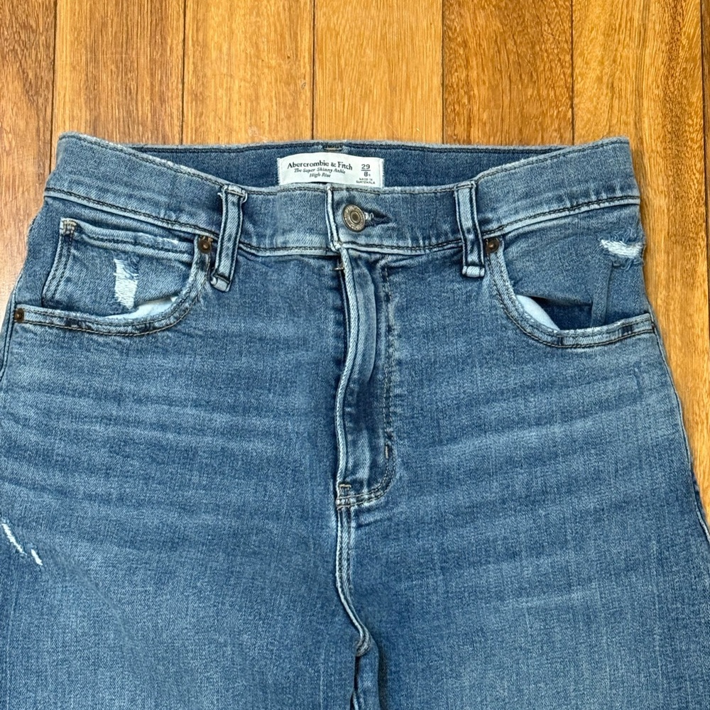 Abercrombie & Fitch Super Skinny Ankle High Rise Jeans 29 Regular Distressed - Picture 6 of 11